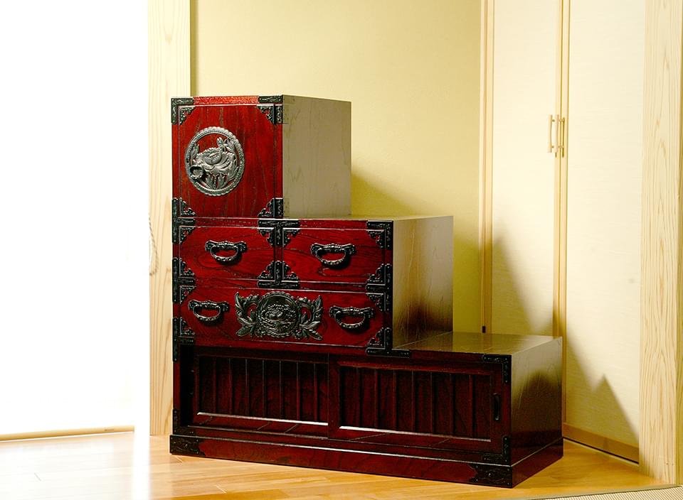 仙台箪笥 三尺階段箪笥 左 Kc 40l 拭き漆塗り