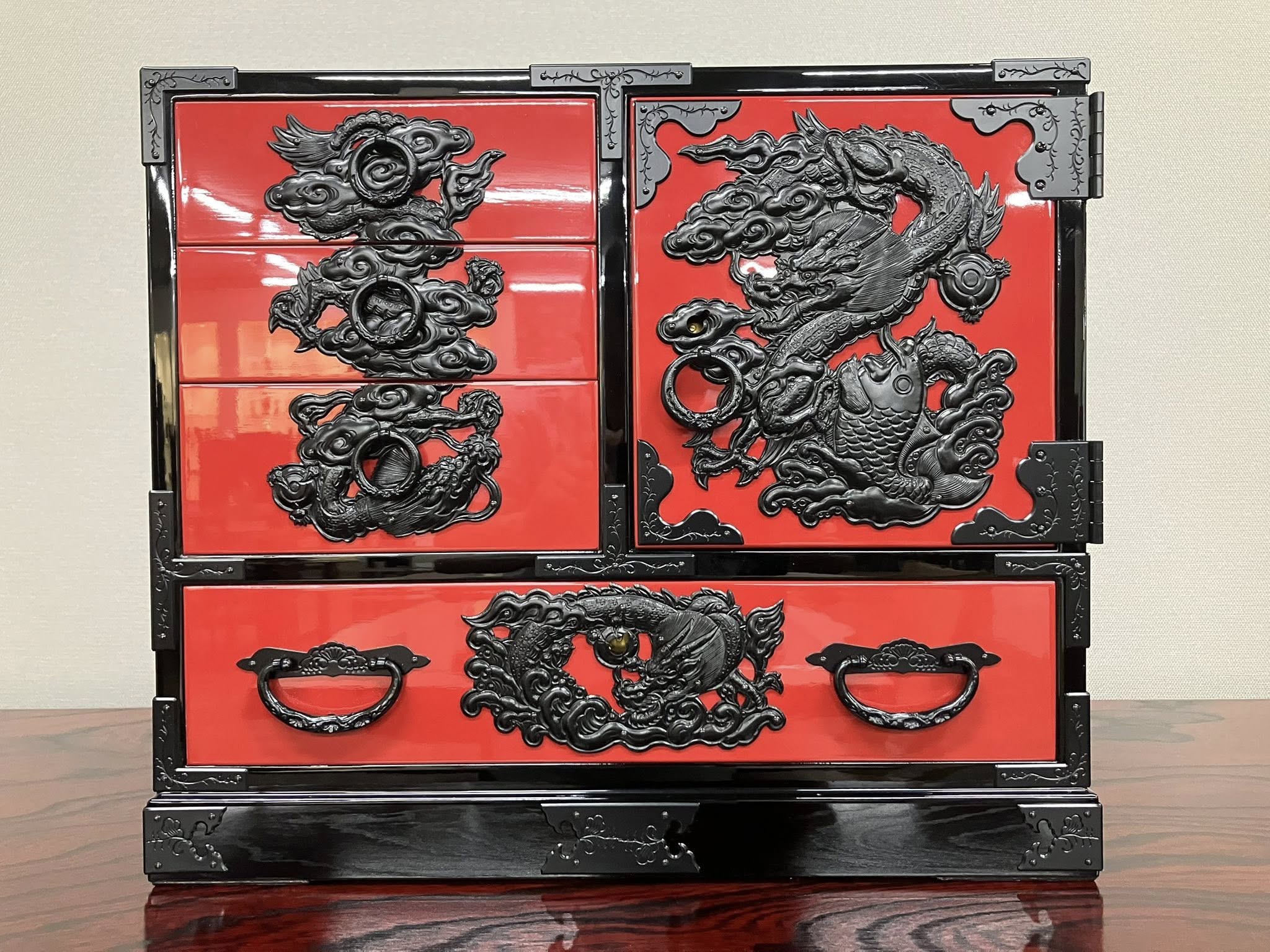 (希少品)けやき箪笥　民芸仙台タンス　工藝ギャラリー　欅 希少品)けやき箪笥 民芸仙台タンス 工藝ギャラリー 欅